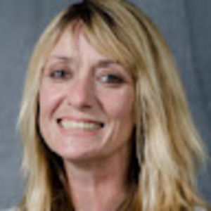 Meet your Posher, Cynthia